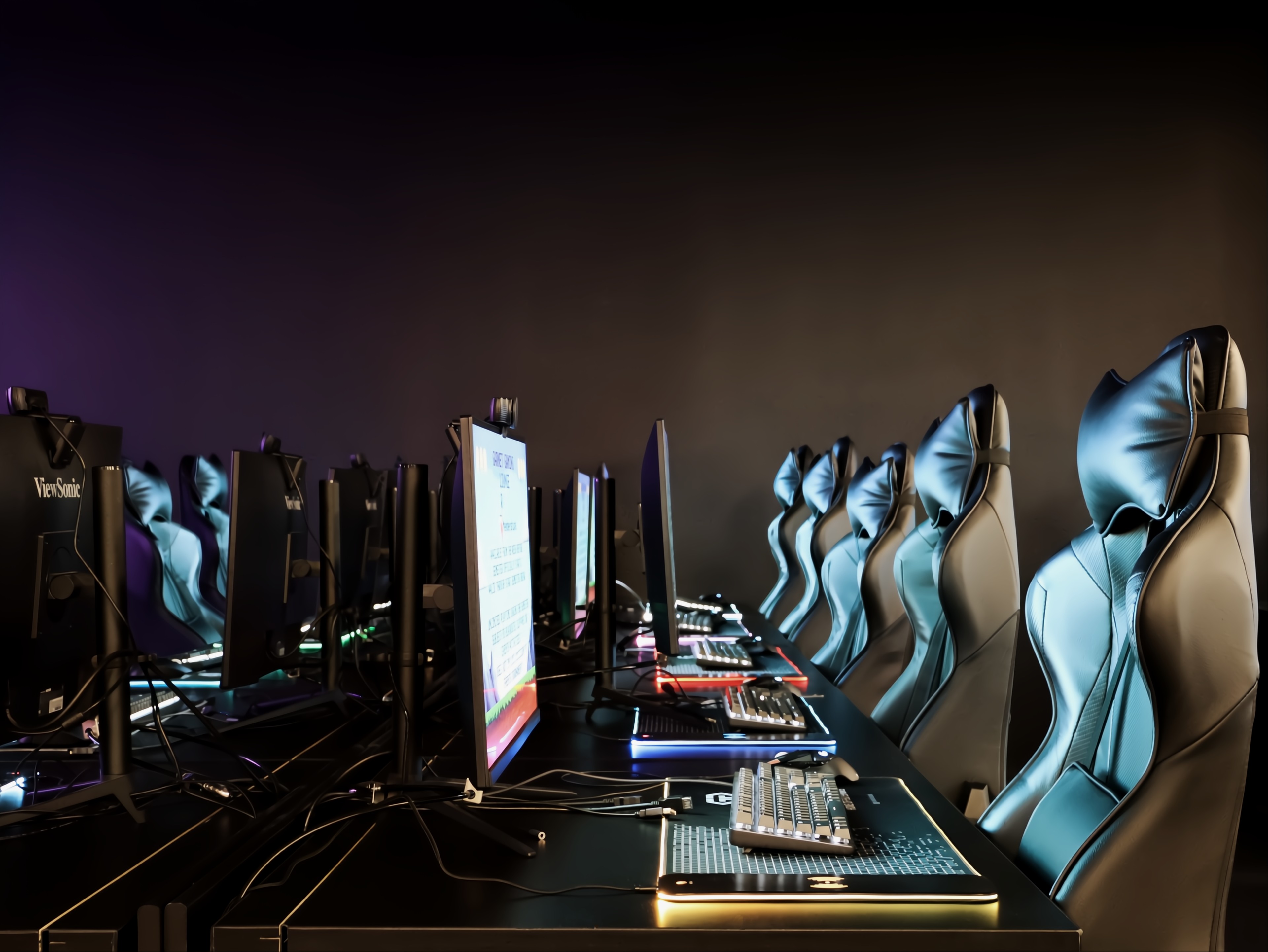 Florida State Esports gaming lounge
